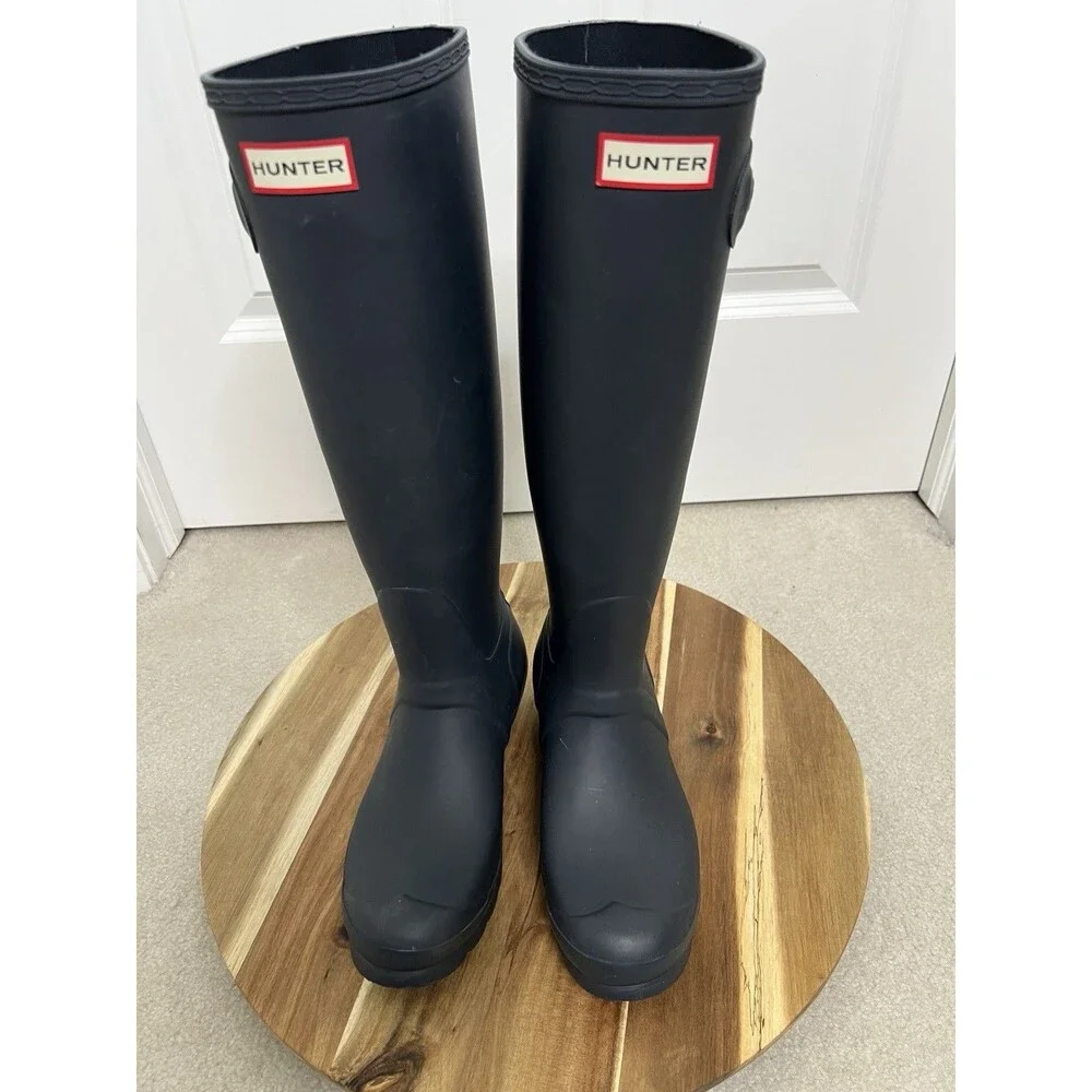 Hunter Boots Tall Navy Size 8 Womens Rain